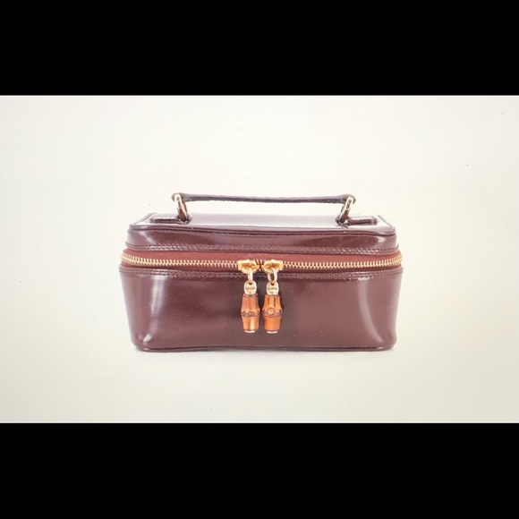 #0128 Gucci Travel Case in Brown Patented Leather w/Bamboo Zipper - Picture 2 of 15